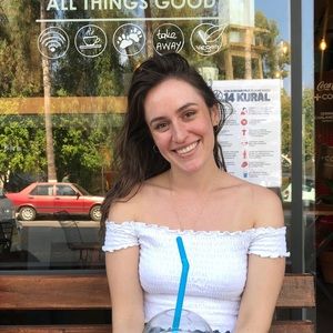 Meet your Posher, Makayla